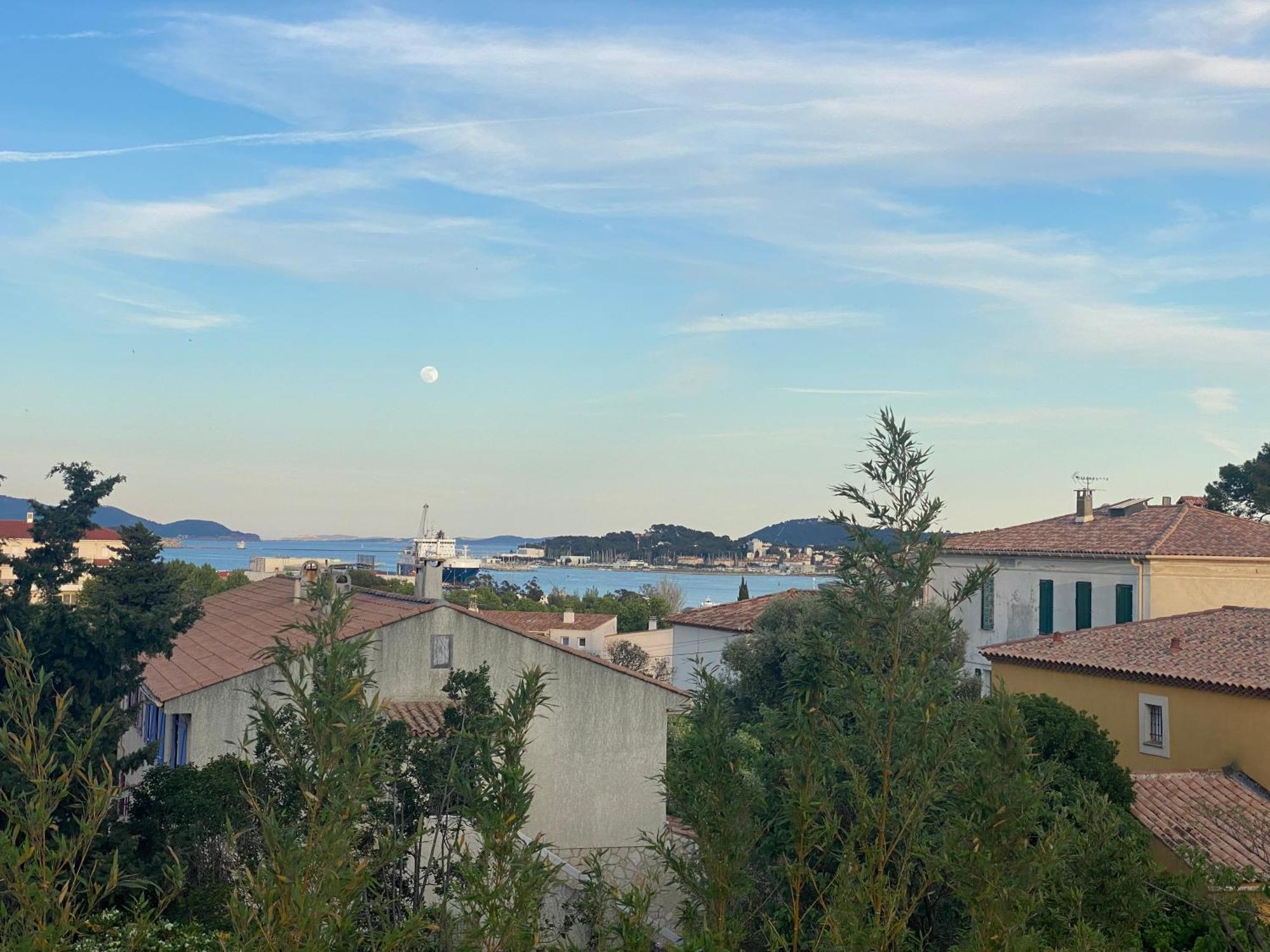 Haut De Villa Vue Mer La Seyne-sur-Mer Exterior photo